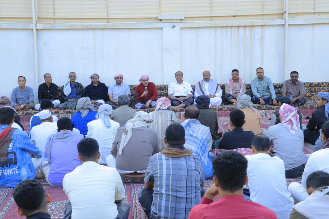 الكثيري يعقد لقاءً مع الإعلاميين والصحفيين وناشطي مواقع التواصل الاجتماعي بوادي حضرموت 